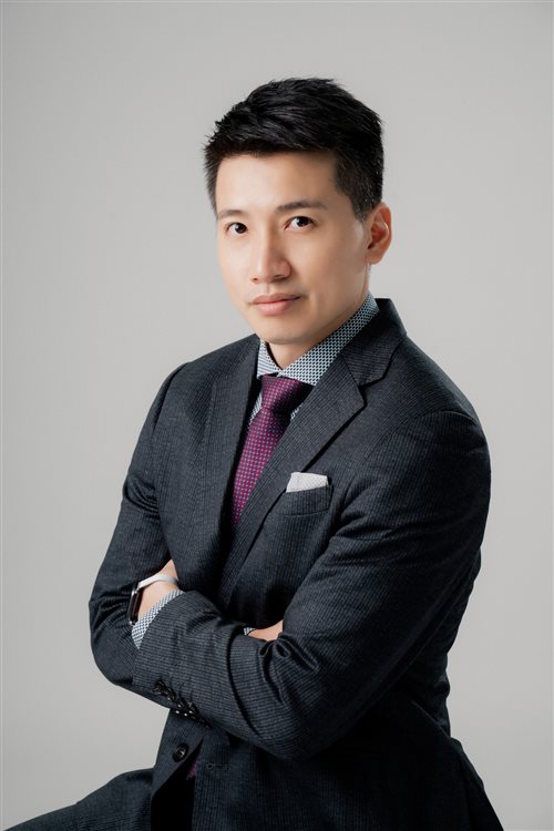 FU-YI CHEN Chief, Patent Attorney